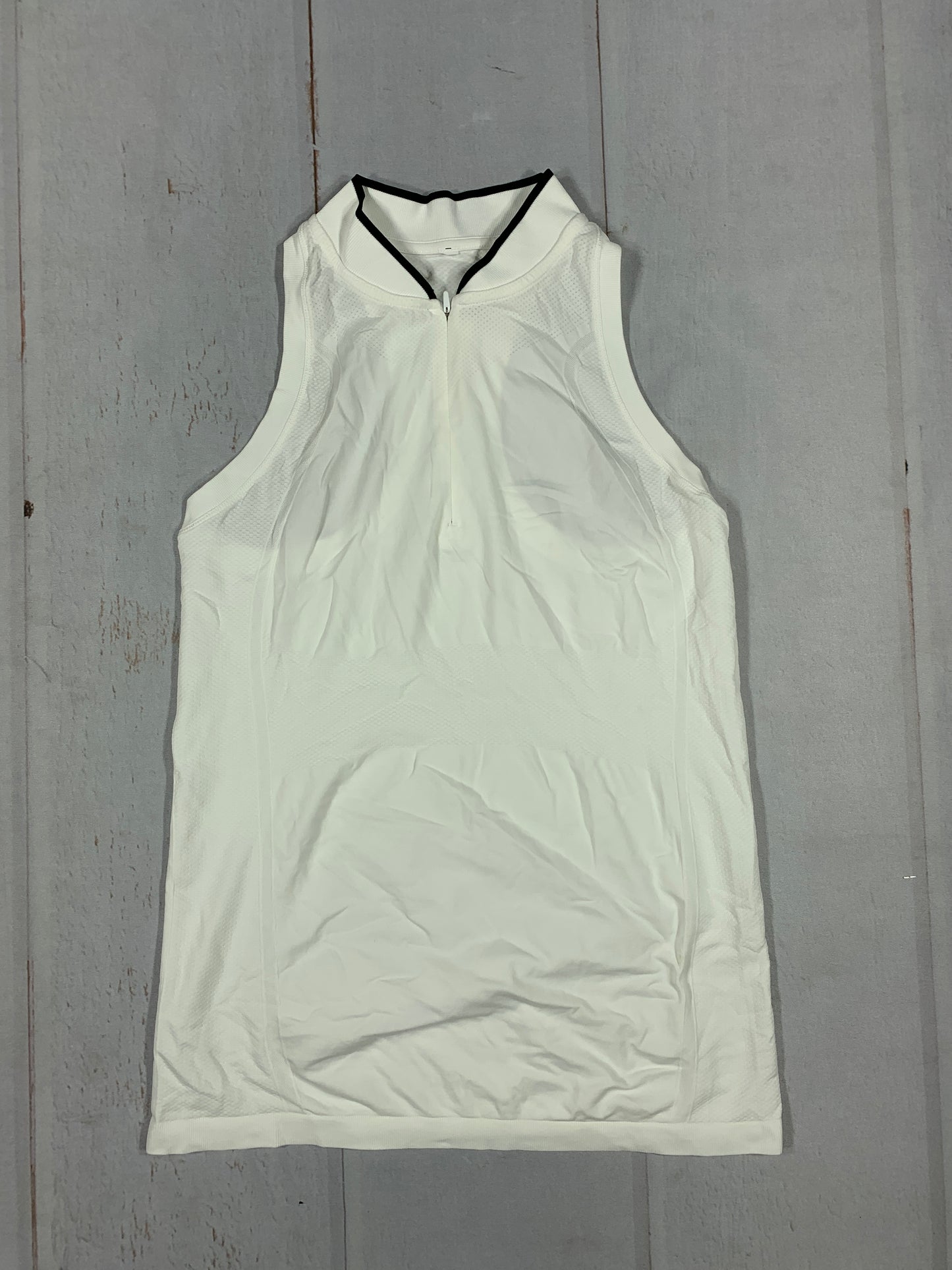 Champion Tank size Large
